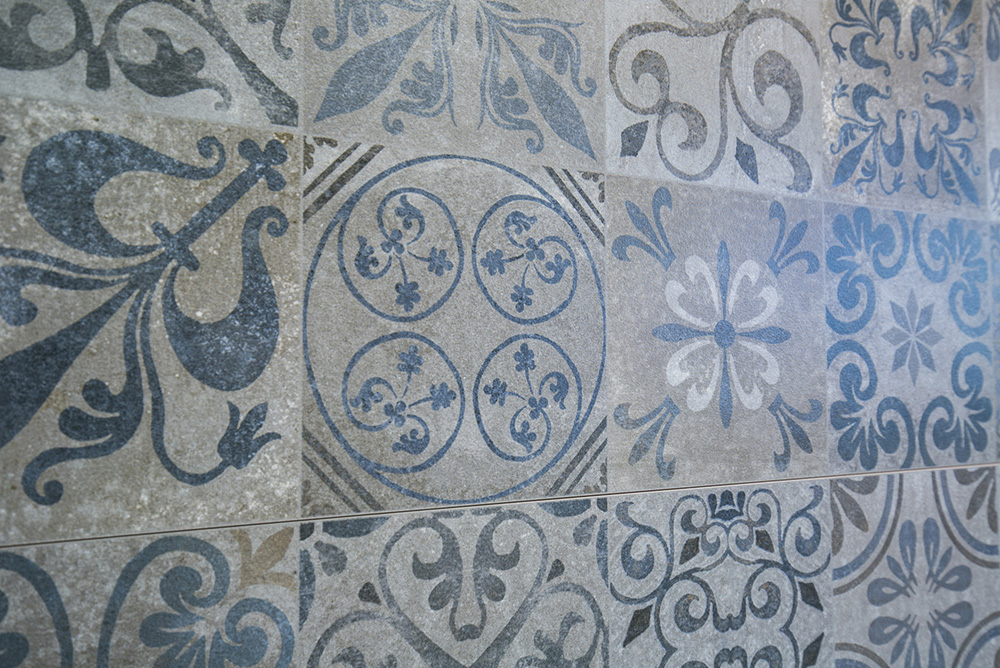 Großes Sortiment an Mosaik-Fliesen bei Freudenberg